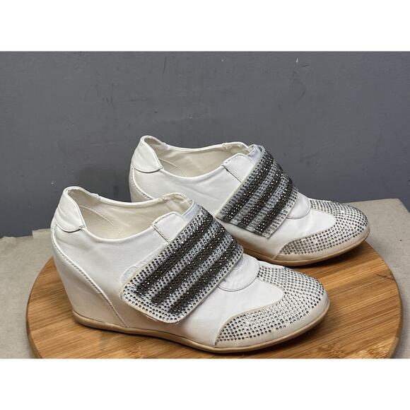 LADY GODIVA Phoebe Embellished Wedge‎ Shoe Womens 7.5 White Sneaker - Picture 6 of 11
